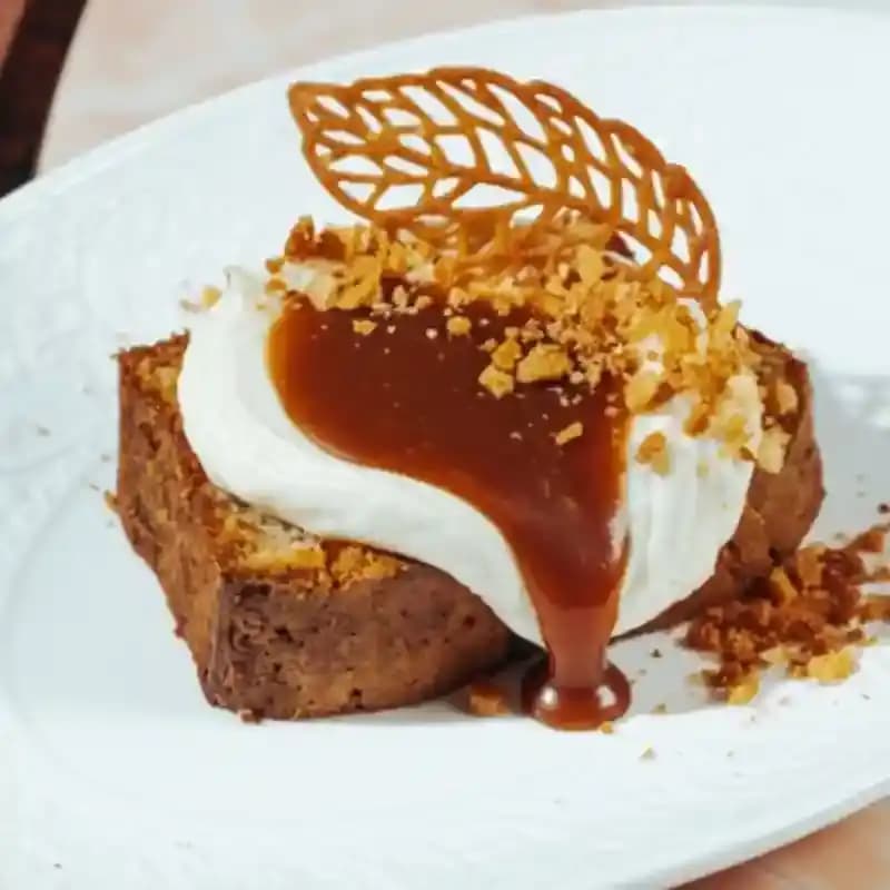 meals/20260609092133-carrot-and-pear-cake-with-caramel.webp