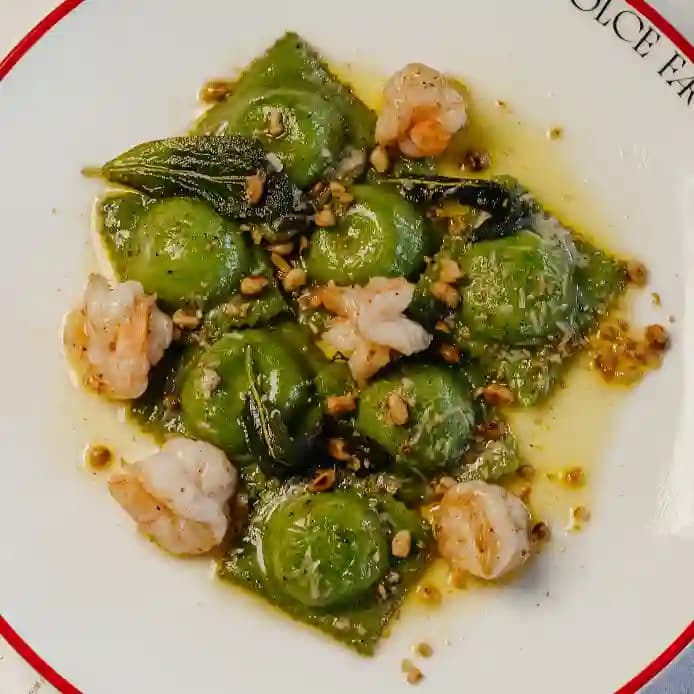 meals/20260721115844-green-ravioli-with-mascarpone-and-shrimp.webp