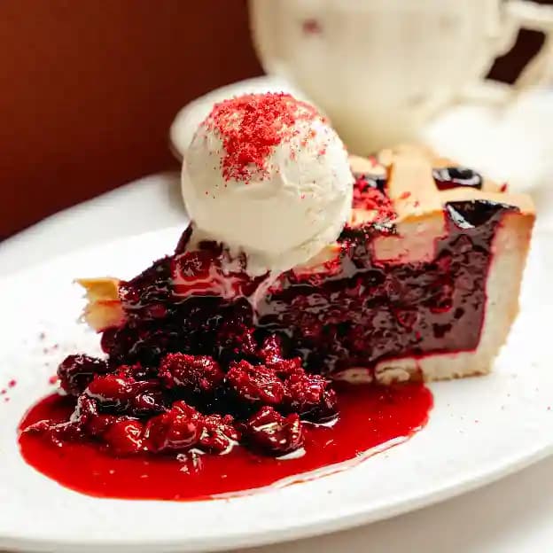 meals/20260721143351-cherry-crostata-with-ice-cream.webp