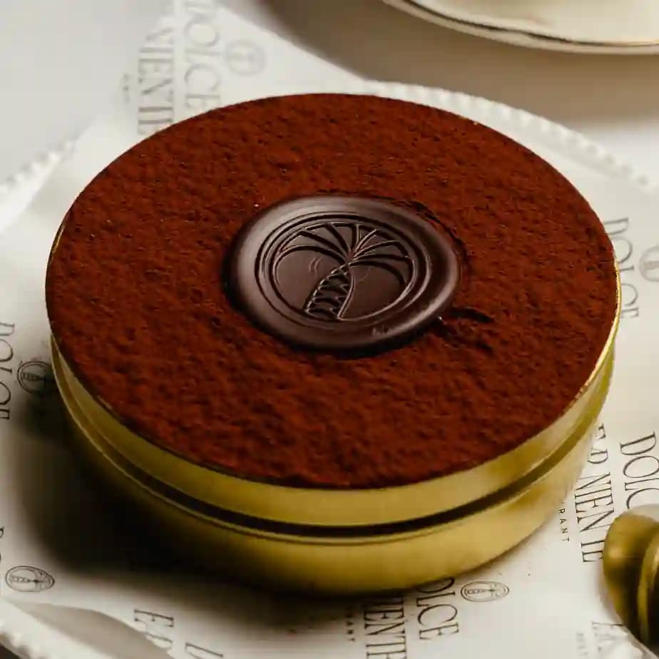 meals/20260721144159-classic-tiramisu.webp